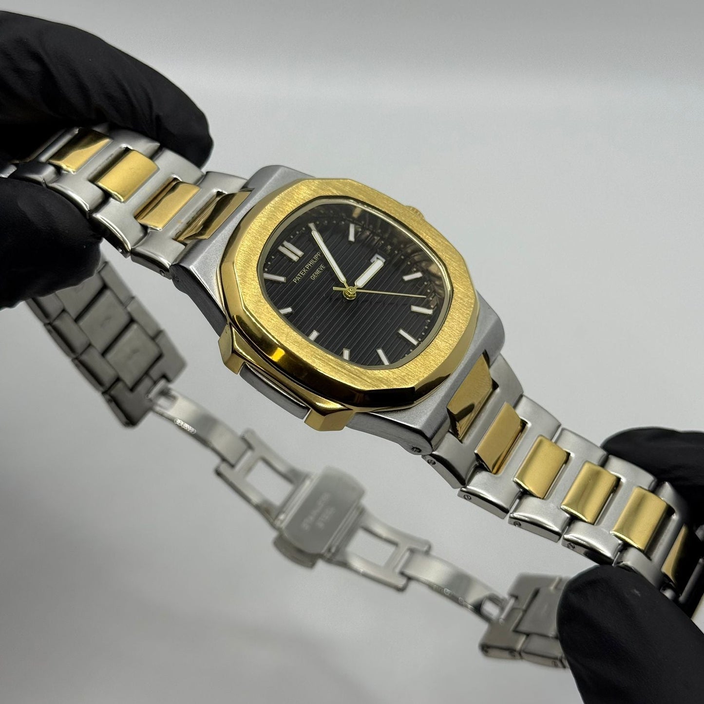 PP truetone  with black  dial with date